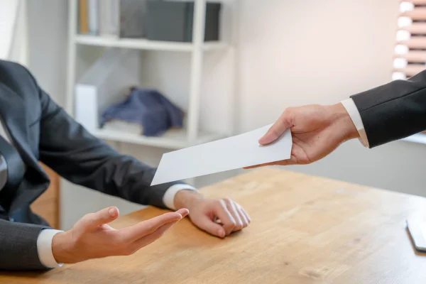 Setting Commissions and Forgetting Them